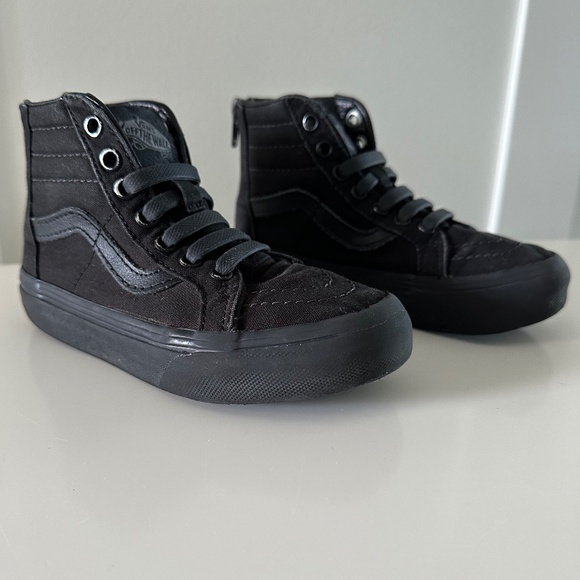 Kids Sk8-Hi Zip Shoe - Picture 3 of 7